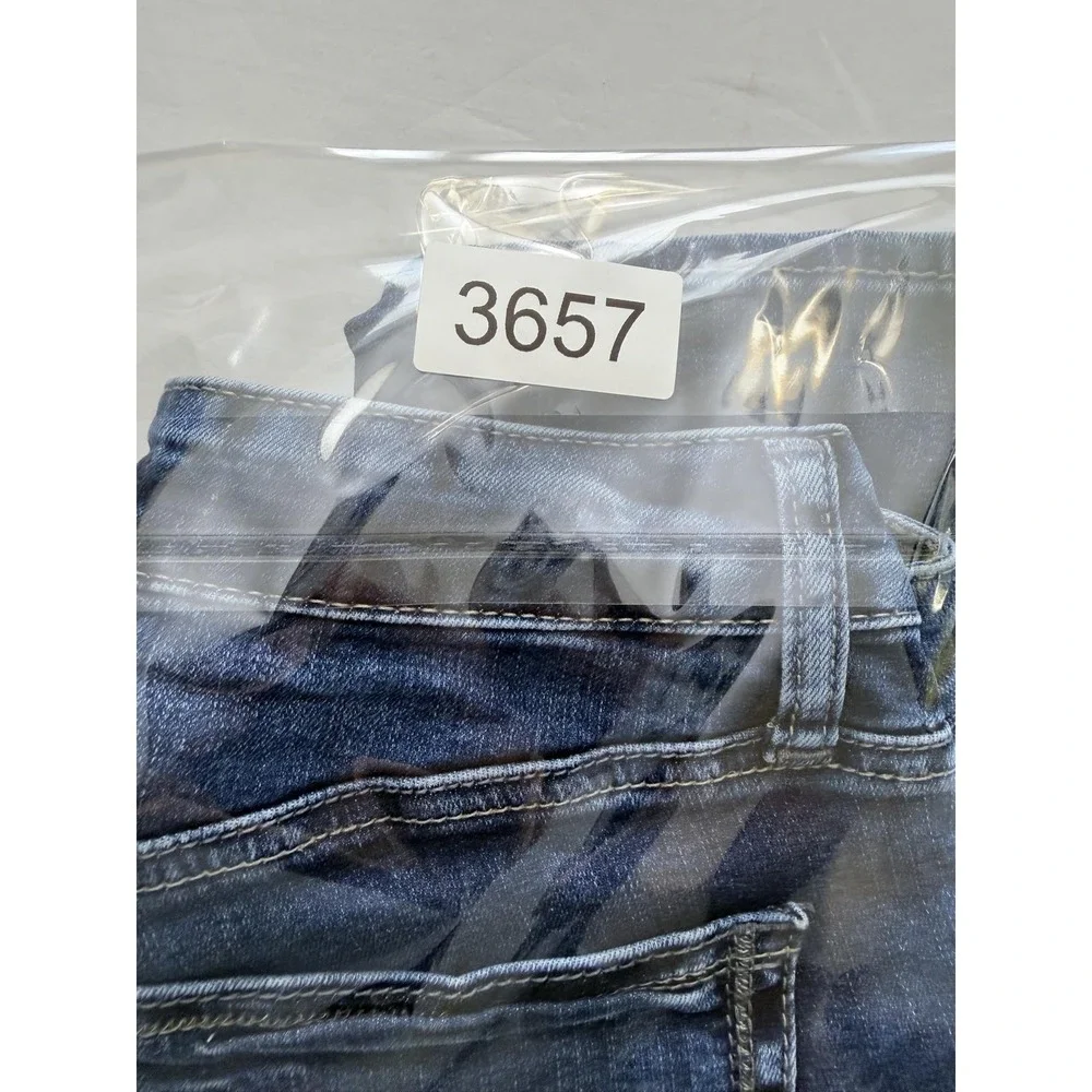 Silver Jeans Co Suki Capri Jeans Womens 26 Blue Med Wash Mid Rise 26x23.5 Denim